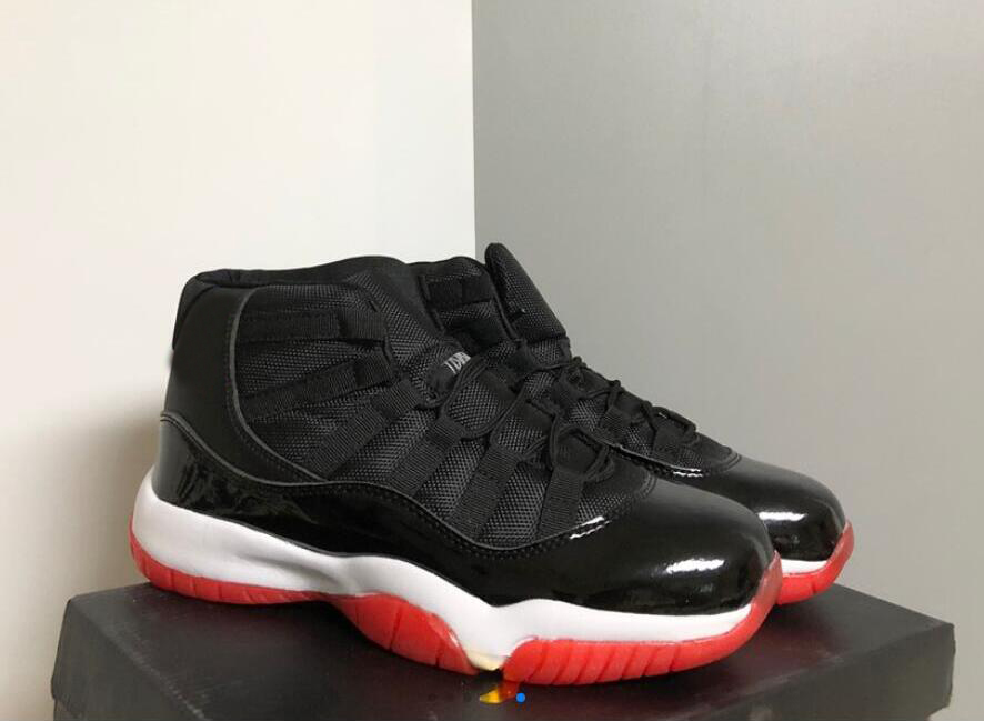 Basketball Shoes 11 11s 25th Anniversary Mens Women Jumpman Sneakers Trainers University Retro playoffs bred black red white 378037-061
Basketball Shoes 11 11s 25th Anniversary Mens Women Jumpman Sneakers Trainers University Retro playoffs bred black red white 378037-061
