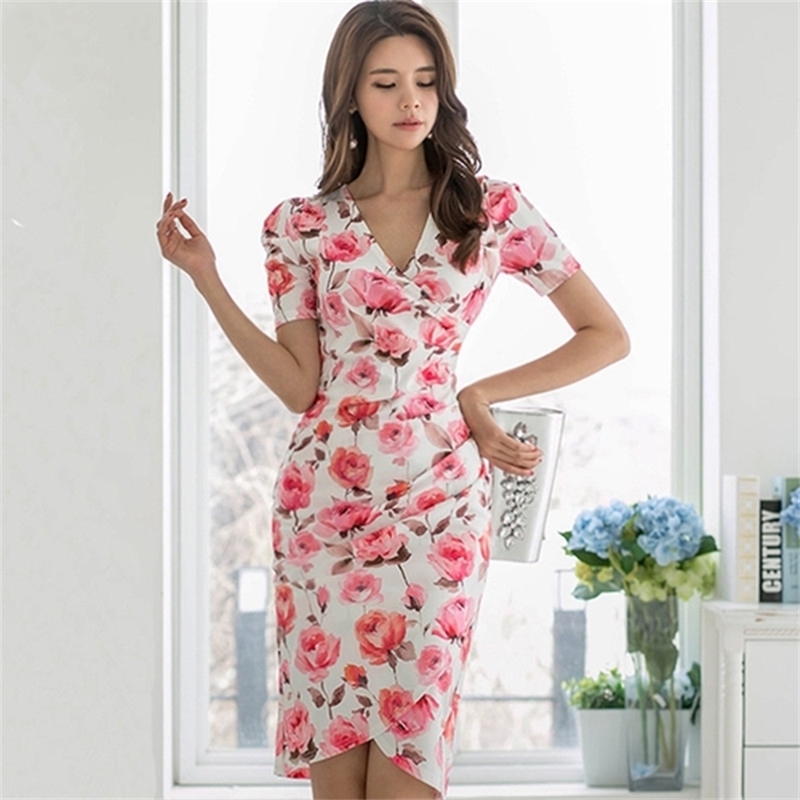 High Quality Runway Summer V-Neck Floral Print Women Short Sleeve Bodycon Midi Pencil Sexy Office Dress 210603, Picture color
High Quality Runway Summer V-Neck Floral Print Women Short Sleeve Bodycon Midi Pencil Sexy Office Dress 210603, Picture color