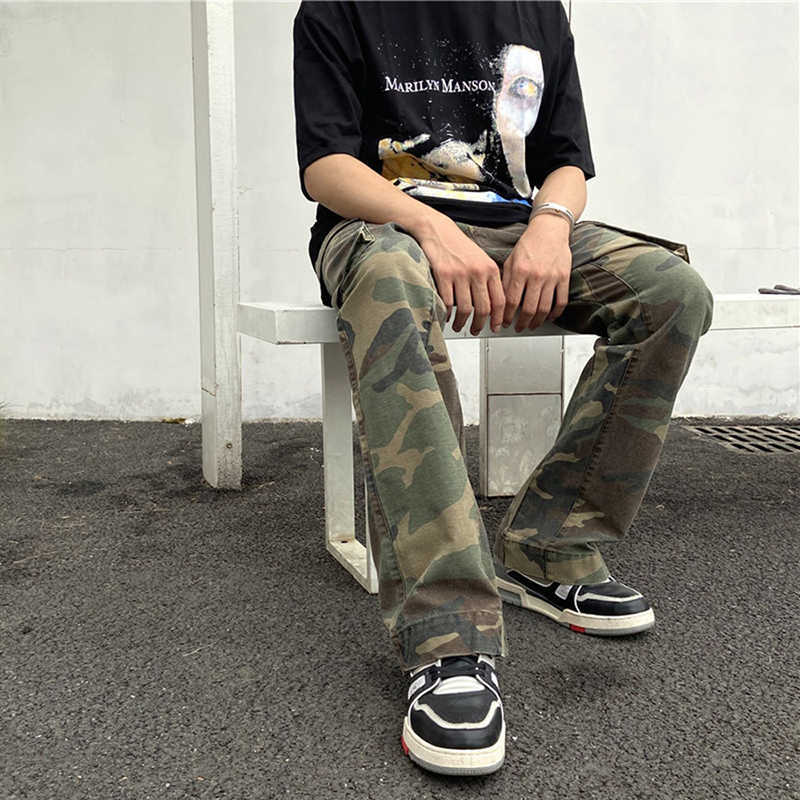 2020 Camouflage Flare Pants Fashionable Camo Cargo Pants for Men Slim Fit Camouflage Trousers Women All-match Hot Style P0811 Z260128