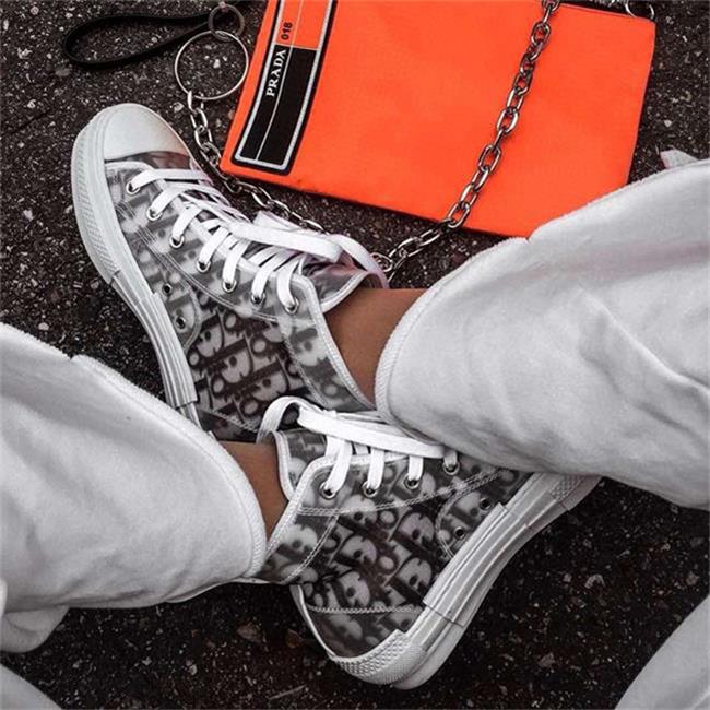 19SS Dìòr Cònvèrsè B23 Baskets Oblique Decorat KAWS Designers Kanye Fashion Hommes Scarpe Men Casual Chaussures Sneakers Shoes 3191
19SS Dìòr Cònvèrsè B23 Baskets Oblique Decorat KAWS Designers Kanye Fashion Hommes Scarpe Men Casual Chaussures Sneakers Shoes 3191