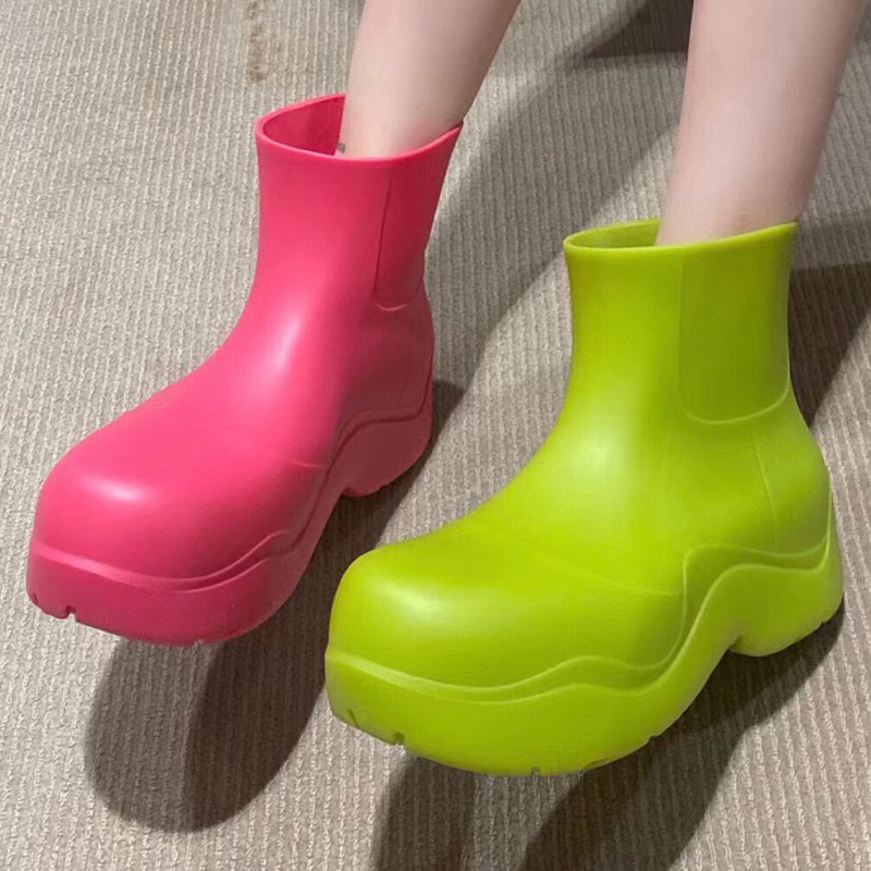 Designers Original Style Ankle Boots Womens pinkycolor Rainboots Flat Platform Thick soled Square Toes increase Winter Shoes Women boot Outdoor Booties, Blue
Designers Original Style Ankle Boots Womens pinkycolor Rainboots Flat Platform Thick soled Square Toes increase Winter Shoes Women boot Outdoor Booties, Blue