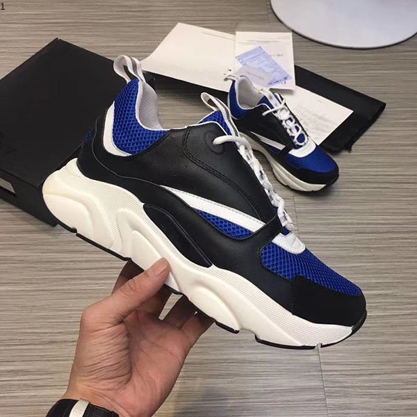 2021selling high quality Calfskin 3 meters material men's and women's fashion casual shoes 35-45 mjjj0001
2021selling high quality Calfskin 3 meters material men's and women's fashion casual shoes 35-45 mjjj0001