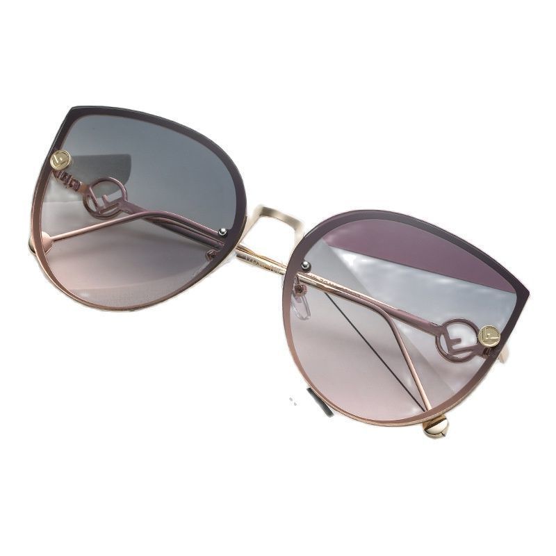 2021 metal luxury brand designer lady cat eye sunglasses women vintage random gradient sunglasses for women uv400 glasses wholesale, White;black
2021 metal luxury brand designer lady cat eye sunglasses women vintage random gradient sunglasses for women uv400 glasses wholesale, White;black