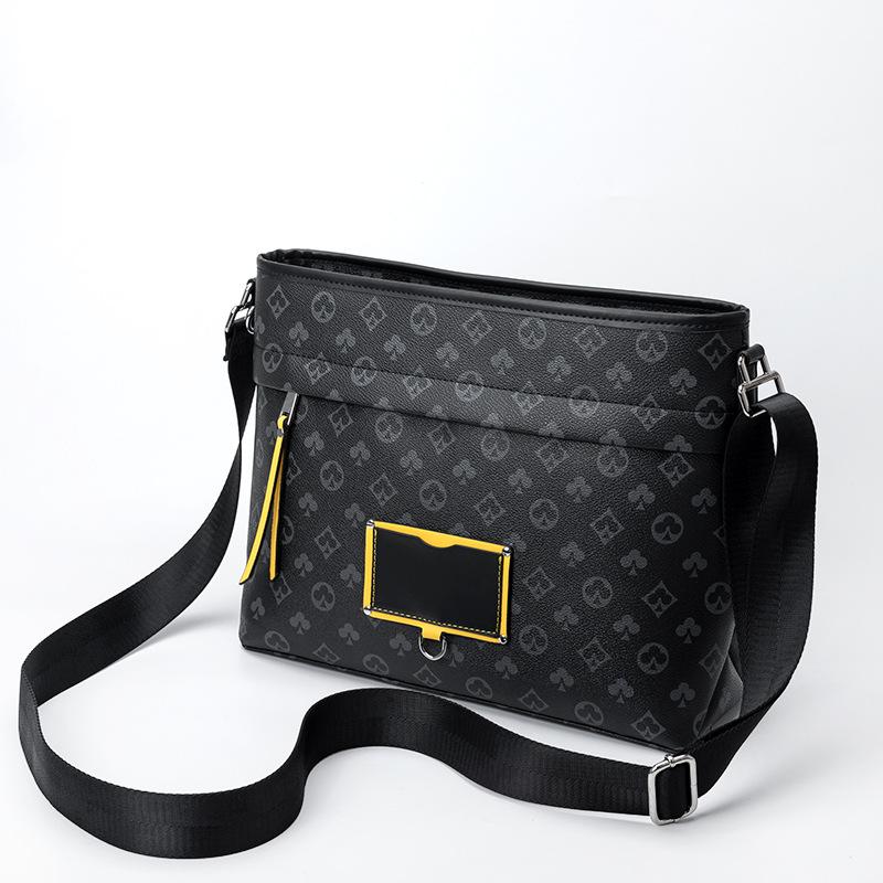 Designer Cross body small square bag for Man Business Schoolbag 30 cm Brown flower Men Women Messenger Chest bags backpack Fashion Handbag luxury Shoulder Handbags, Extra shipping 
Designer Cross body small square bag for Man Business Schoolbag 30 cm Brown flower Men Women Messenger Chest bags backpack Fashion Handbag luxury Shoulder Handbags, Extra shipping