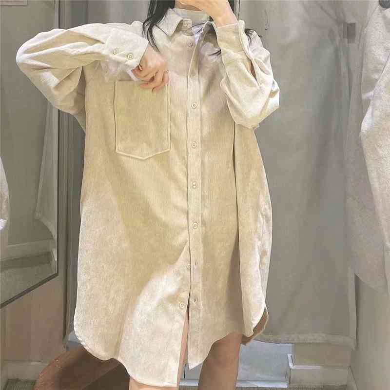 Streetwear Women Khaki Corduroy Shirts Fashion Ladies Turn Down Collar Pocket Tops Causal Female Chic Oversize Blouses 210430
