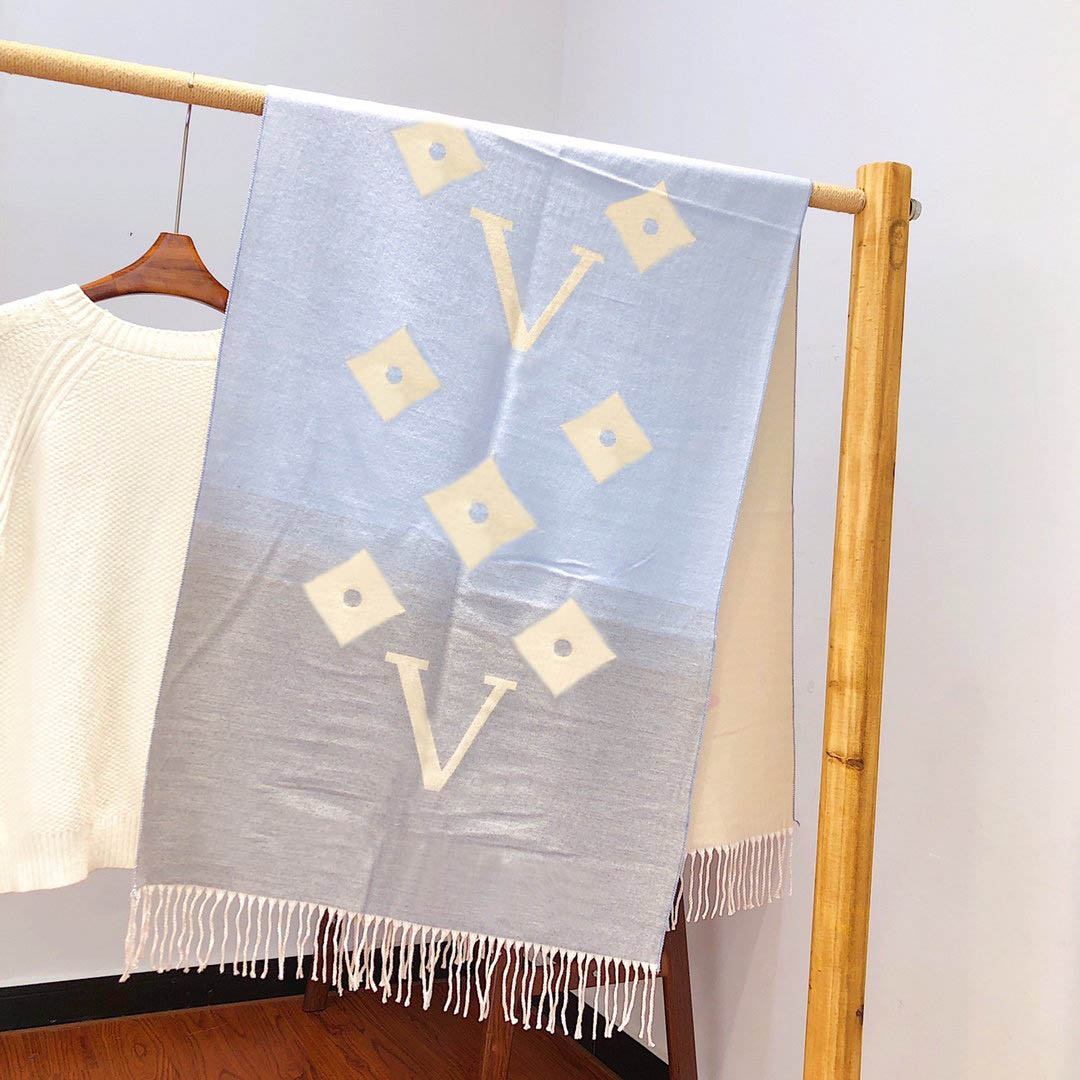 Fashion Letter Scarf Simple Design Elegant Cashmere Warm Scarves for Man Women Shawl Long Neck 3 Option Top Quality