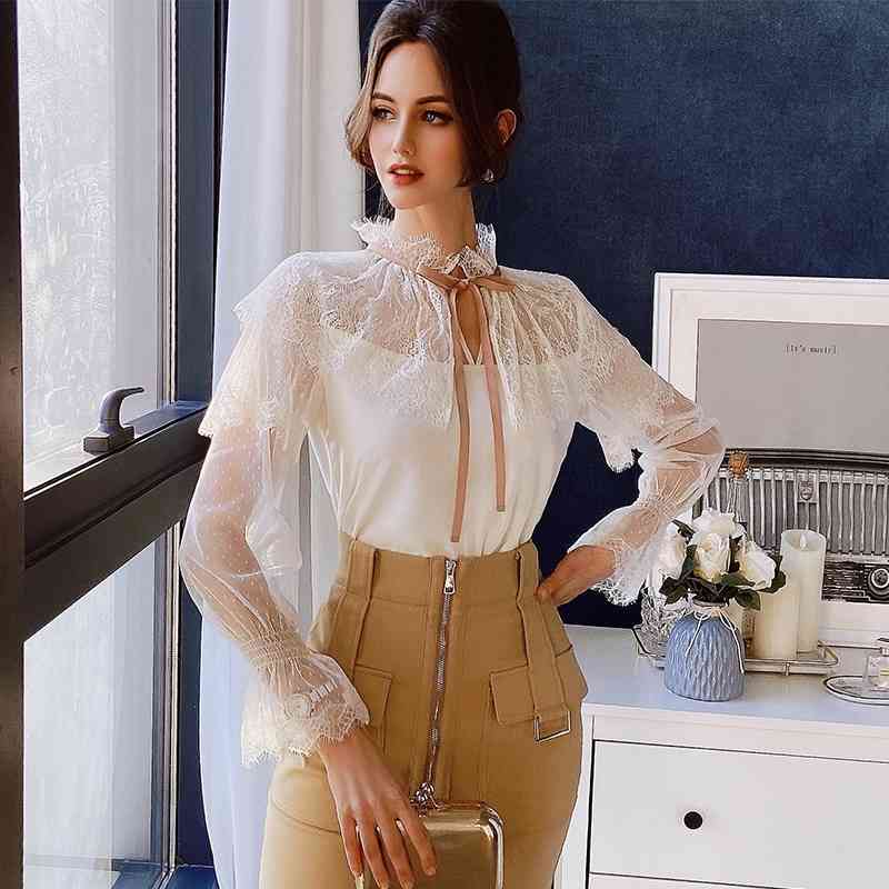 Dabuwawa Bow Tie Lace Women Blouse Shirt Hollow Out Chiffon Female Vintage Blouse Tops Ruffle Sleeve Ladies Blouses DO1AST025 210520
