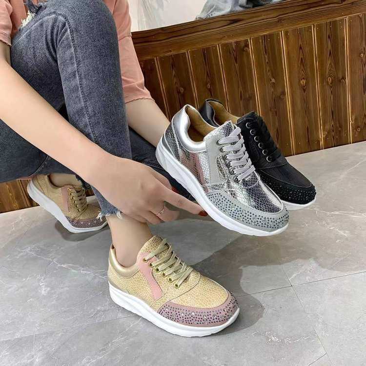 2021 New Spring and Autumn Ladies Sports Shoes Platform Casual Vulcanized Round Toe Lace Running Y0907