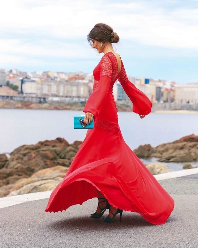 Women Dress Deep V Neck Long Sleeve Bohemia Sexy Hollow Out Maxi es High Waisted Backless Vintage es 210524