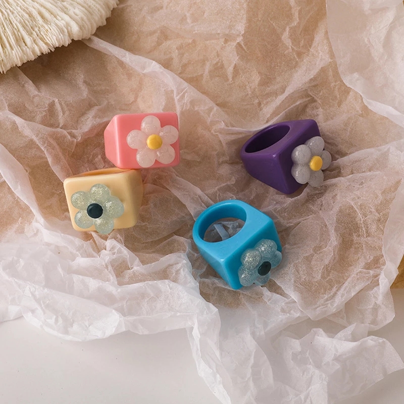 Open Ring Trendy Delicate Colorful Transparent Resin Acrylic Square Pearl Rings for Women Girls 2021 Summer Jewelry
Open Ring Trendy Delicate Colorful Transparent Resin Acrylic Square Pearl Rings for Women Girls 2021 Summer Jewelry