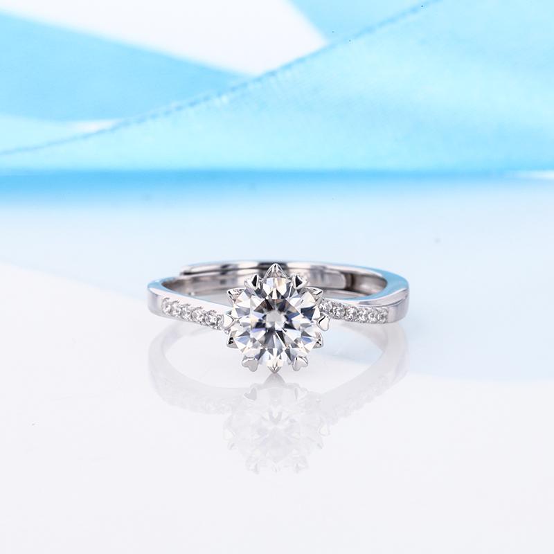 Gold Plated 1ct GH Moissanite 925 Sterling Silver Ring Certified Beautiful For Women Cluster Rings
Gold Plated 1ct GH Moissanite 925 Sterling Silver Ring Certified Beautiful For Women Cluster Rings