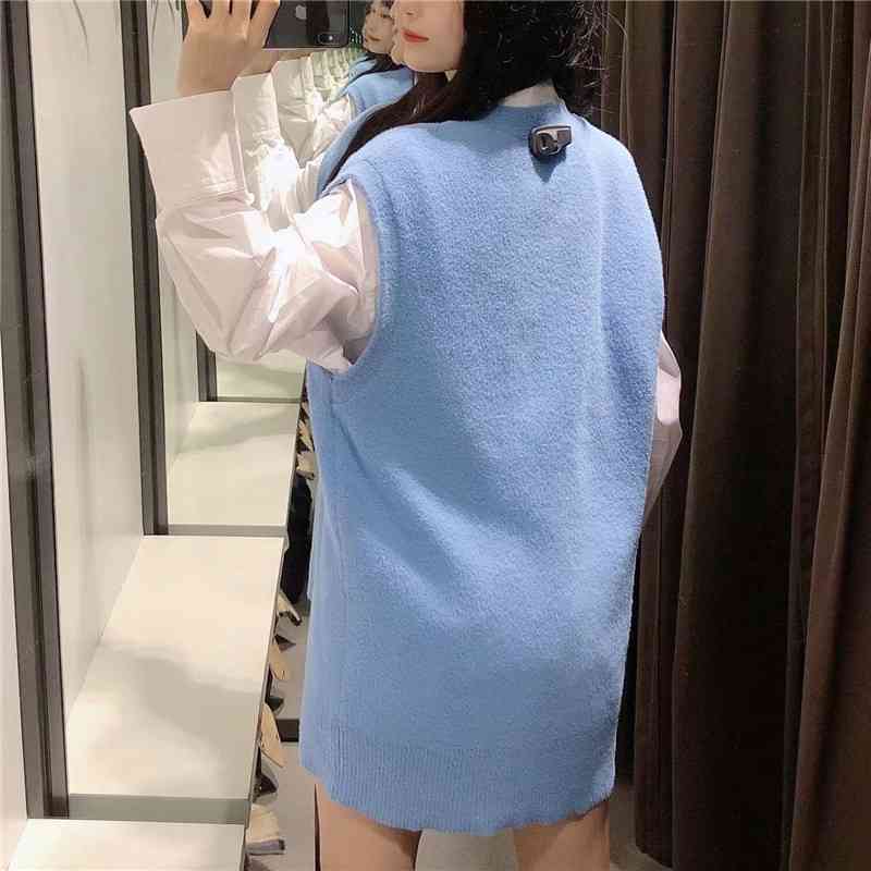 Streetwear Women Blue Sweater Vest Fashion Ladies V-Neck Knitted Tanks Causal Female Chic Diamdons Button Cardigans 210430