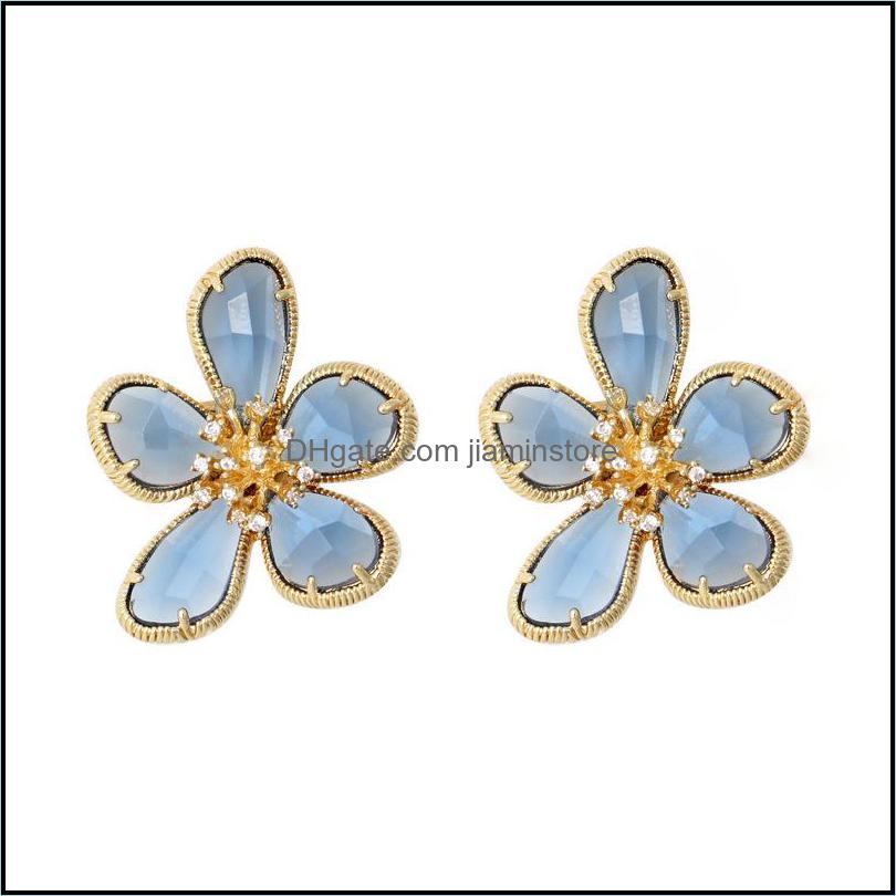 Stud Earrings Jewelry S925 Sier Needle Bohemian Large Petal Luxury Exaggerated High-Quality Women Glass Crystal Earring Bridal Versatile Ear
Stud Earrings Jewelry S925 Sier Needle Bohemian Large Petal Luxury Exaggerated High-Quality Women Glass Crystal Earring Bridal Versatile Ear