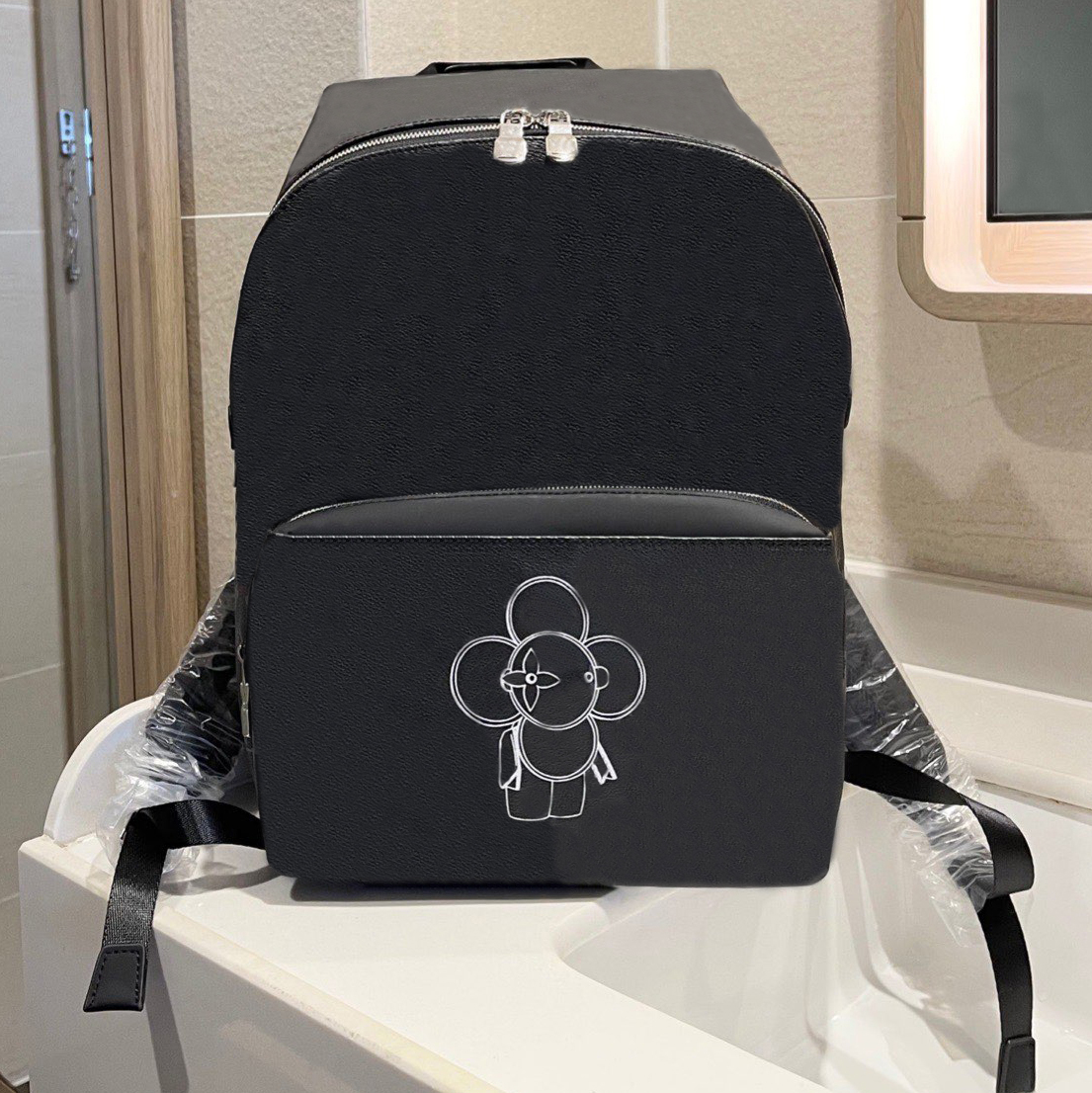 Top Quality Ladies backpack bags Luxurys designers 2022 handbag Women fashion handbags printing totes Satchels large capacity bag Artwork letter student Leather, No bags 
Top Quality Ladies backpack bags Luxurys designers 2022 handbag Women fashion handbags printing totes Satchels large capacity bag Artwork letter student Leather, No bags