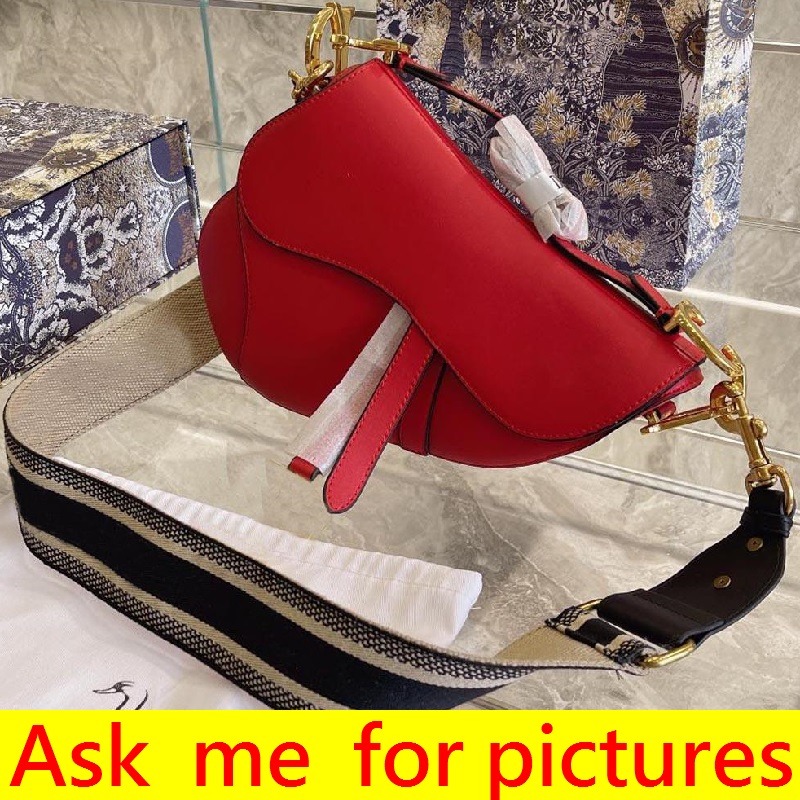 Luxury Designers waist bags Handbags saddle bag Oblique Embroidery old flower Print Women Single Shoulder lady Fashion Banquet Cowboy Blue h
Luxury Designers waist bags Handbags saddle bag Oblique Embroidery old flower Print Women Single Shoulder lady Fashion Banquet Cowboy Blue h