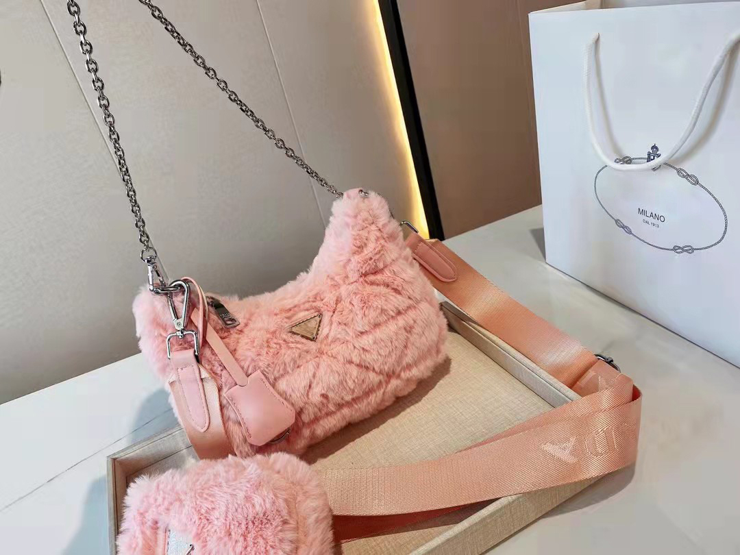 Fashion Re-Edition 2005 Nylon woman luxurys men designer bags lady Womens mens crossbody tote Hobo Shoulder Bag Purses Handbags prad wallet, Khaki
Fashion Re-Edition 2005 Nylon woman luxurys men designer bags lady Womens mens crossbody tote Hobo Shoulder Bag Purses Handbags prad wallet, Khaki
