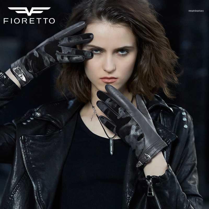 Women Touchscreen Leather Gloves Mittens Camouflage Winter Thermal Lined Two Tone Driving Buckle Patch1
Women Touchscreen Leather Gloves Mittens Camouflage Winter Thermal Lined Two Tone Driving Buckle Patch1
