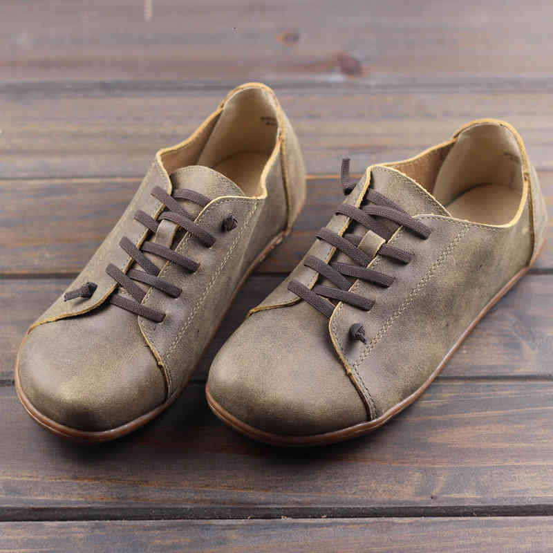 Dress Shoes Masculino sapatos de couro genuíno casual derby ao ar livre apartamentos dos homens feitos à mão laços oxford para homem TR1S, 1# shoe box
Dress Shoes Masculino sapatos de couro genuíno casual derby ao ar livre apartamentos dos homens feitos à mão laços oxford para homem TR1S, 1# shoe box