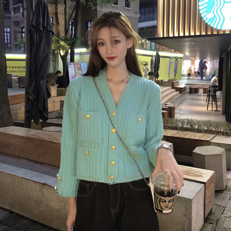 Women's Sweaters Autumn Mode female with low v short cardigan elegant lady single green breast black sweater outwear loose haphazard top meshes 4VQX, 1# shoe box
Women's Sweaters Autumn Mode female with low v short cardigan elegant lady single green breast black sweater outwear loose haphazard top meshes 4VQX, 1# shoe box