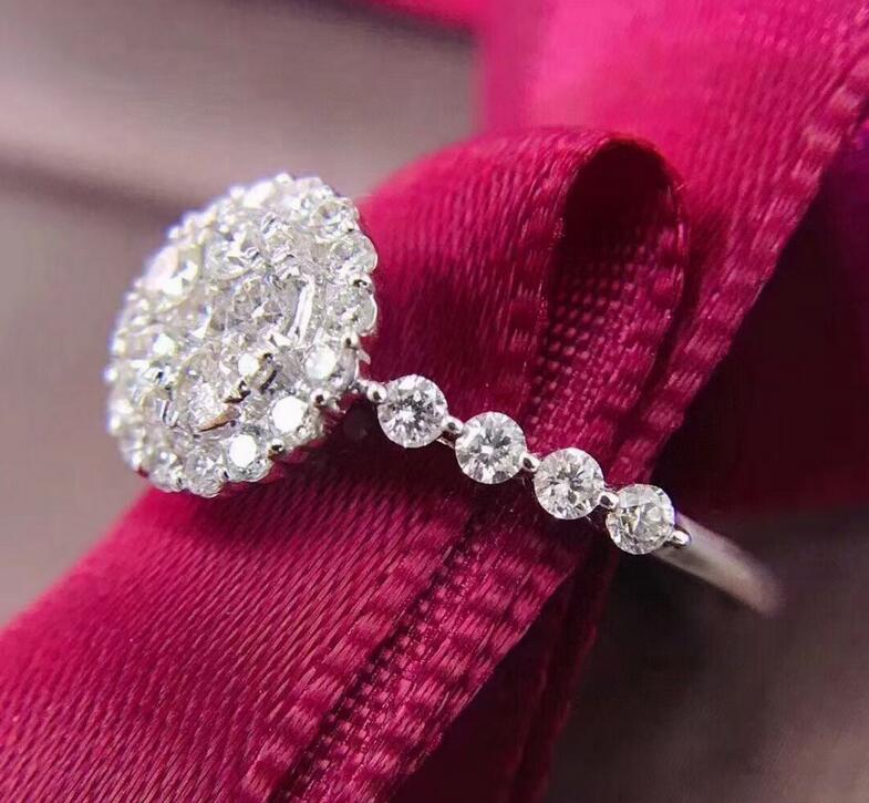 Sterg Sier Round Cut White Topaz CZ Eternity Wedding Band Ring for Women