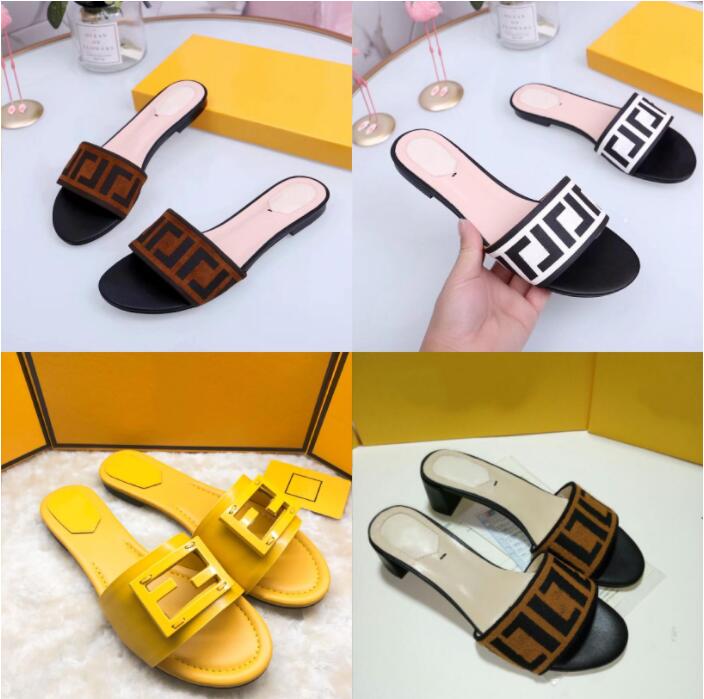 2021 women slippers top quality outdoor banquet Slide shoes pp straw summer leather sandals multicolor flat heel Mule letter Size 35-42
2021 women slippers top quality outdoor banquet Slide shoes pp straw summer leather sandals multicolor flat heel Mule letter Size 35-42