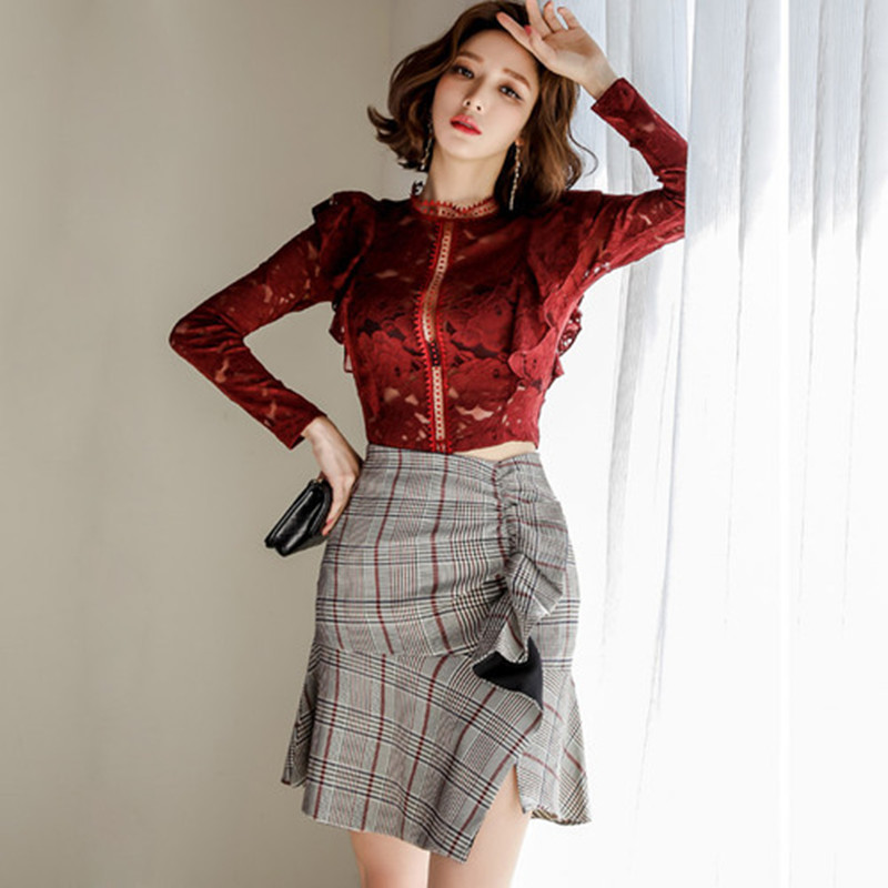 Elegant 2 Pieces Set Ruffles Lace Hollow-out Blouses & High Waist plaid Short Skirt Suits Female Women 210525, Suit
Elegant 2 Pieces Set Ruffles Lace Hollow-out Blouses & High Waist plaid Short Skirt Suits Female Women 210525, Suit
