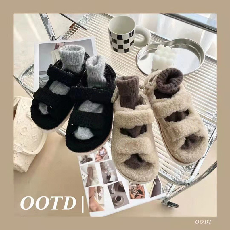 Wool Sandals Designer Shoes for Women New Style Winter Casual Shoe Lamp Wool Shoes Fashion Shoes Luxury Brand Designer Chic Shoe, Black
Wool Sandals Designer Shoes for Women New Style Winter Casual Shoe Lamp Wool Shoes Fashion Shoes Luxury Brand Designer Chic Shoe, Black