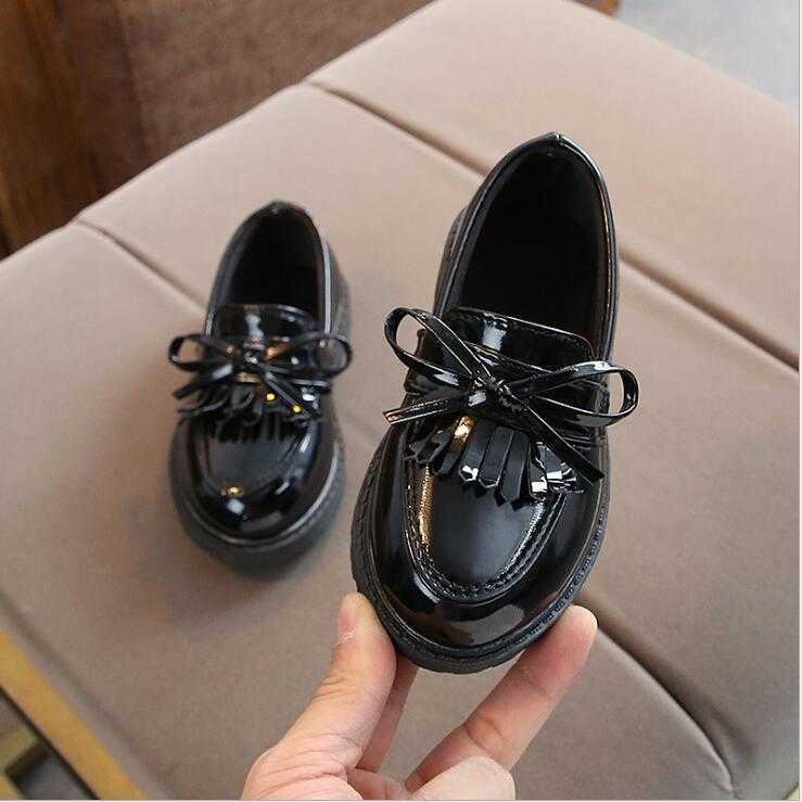 Brand New Spring Autumn Boys Girls Children PU leather shoes fringe kid oxford brand tassel bow flats shoes Size 21-36 X0703, Picture color
Brand New Spring Autumn Boys Girls Children PU leather shoes fringe kid oxford brand tassel bow flats shoes Size 21-36 X0703, Picture color