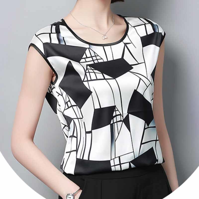 Fashion Summer Women Printed Short Sleeve Blouse Party Girls Sexy O-Neck Casual Silk Shirts Blusas Mujer De Moda D733 30 210518