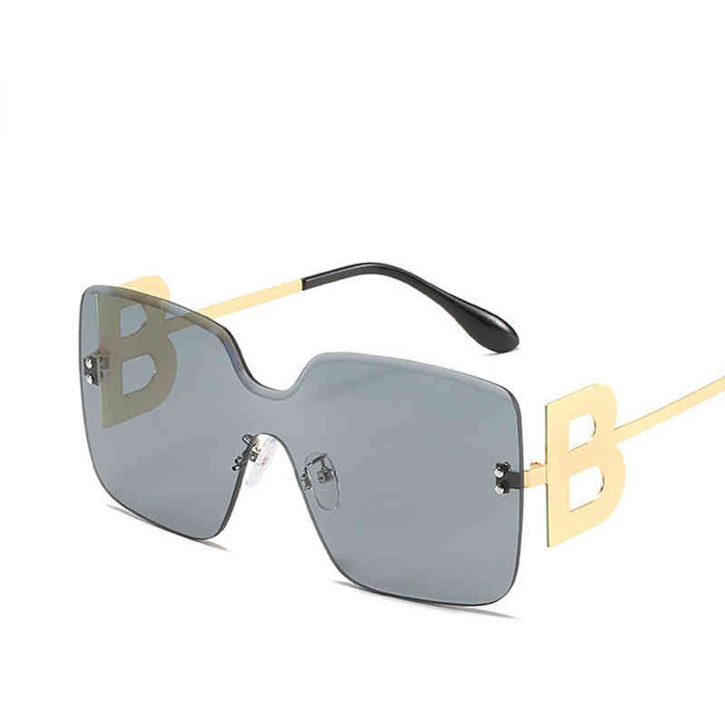 New Oversized Gradient Sunglass Women Luxury Brand Fashion Random Square Metals Women Men Sunglass6OO8
New Oversized Gradient Sunglass Women Luxury Brand Fashion Random Square Metals Women Men Sunglass6OO8