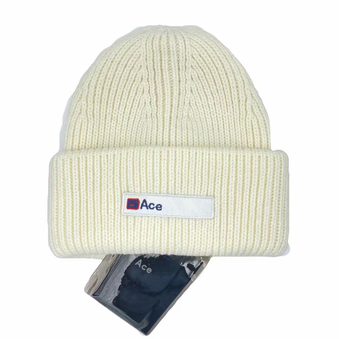 Luxurys designers Beanie Hats For the winter 2021 street trend high quality warm hats. Suitable fors men and women. Lots of beautiful colors, Multi
Luxurys designers Beanie Hats For the winter 2021 street trend high quality warm hats. Suitable fors men and women. Lots of beautiful colors, Multi