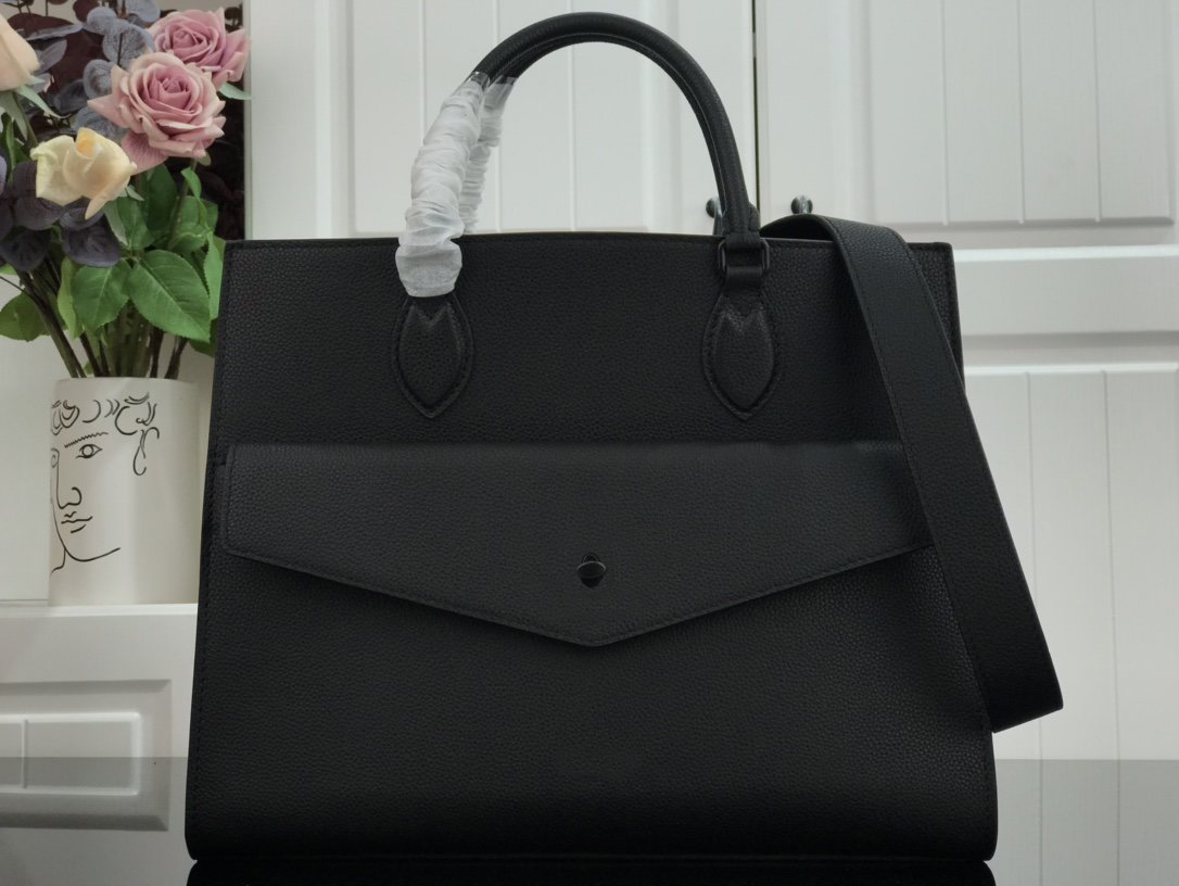 black calfskin Tote MM New large-capacity Handbags Iconic Top Handles Shoulder Bags Totes Cross Body Bag Clutches Evening the top handles
black calfskin Tote MM New large-capacity Handbags Iconic Top Handles Shoulder Bags Totes Cross Body Bag Clutches Evening the top handles