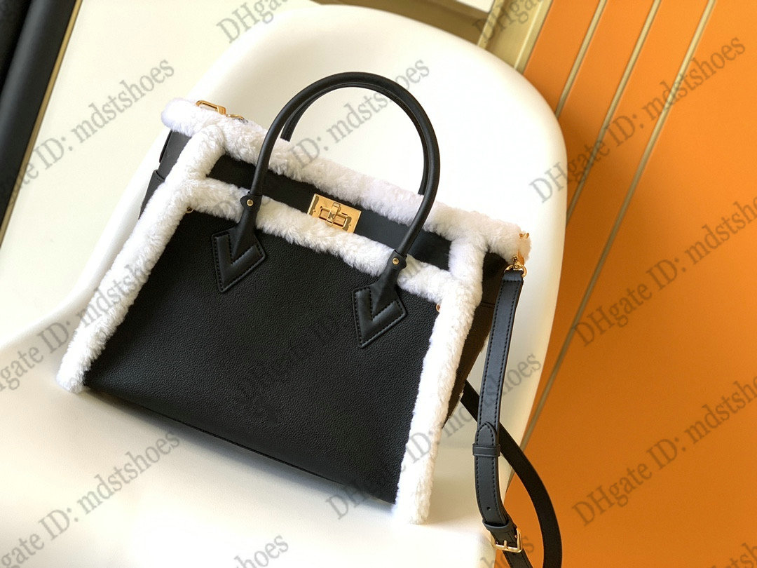 On My Side MM Handbag Designer Women Wool Fur Tote Shearling and grained calf leather Handle Bag Cross Body M58918 M58908
On My Side MM Handbag Designer Women Wool Fur Tote Shearling and grained calf leather Handle Bag Cross Body M58918 M58908