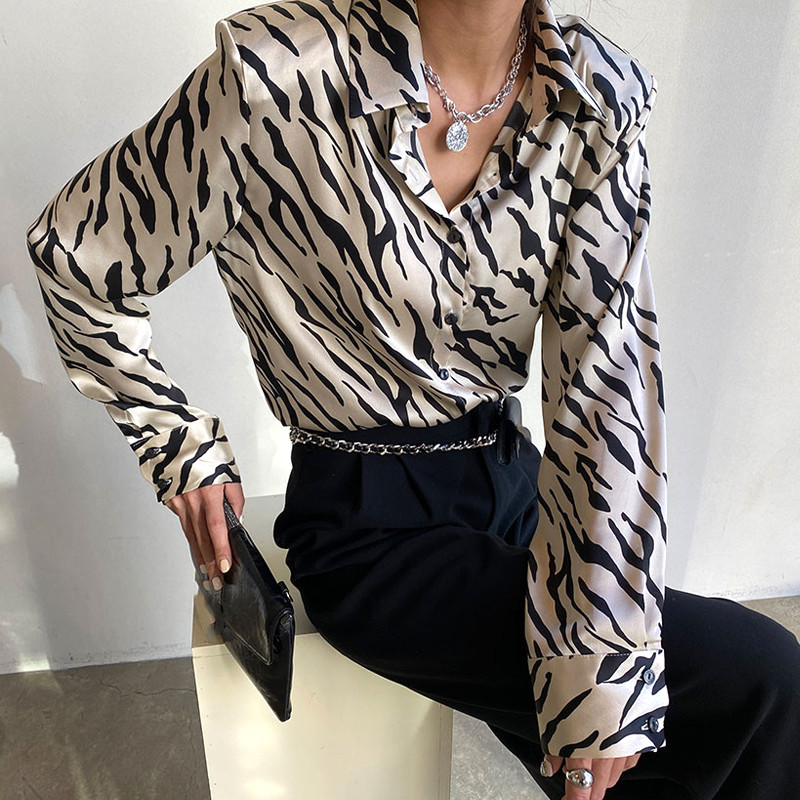 Nomikuma Korean Zebra Stripe Women Blouse Long Sleeve Turn-down Collar Elegant Shirt Spring Causal Blusas Femme New 6F428 210427