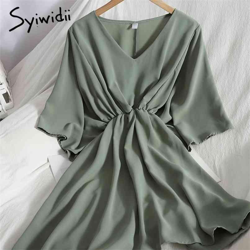 Loose Elastic High Waist Dresses Women Short Sleeve V-Neck A-line Vintage Green Clothing Summer Fashion Dress 210607, Khaki
Loose Elastic High Waist Dresses Women Short Sleeve V-Neck A-line Vintage Green Clothing Summer Fashion Dress 210607, Khaki