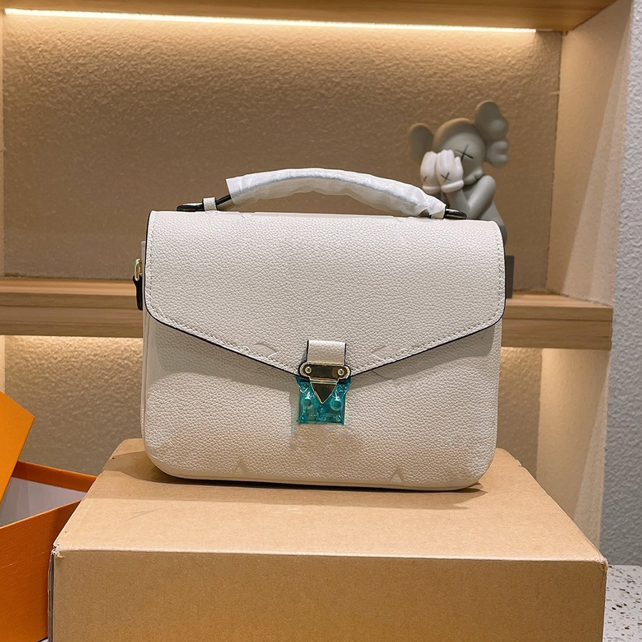 Wholesals fashion single handbag bags zipper Shoulder Bag pocke women luxury leather Designers wallets lady ladies long purse by fenhongbag 04, Dustbag
Wholesals fashion single handbag bags zipper Shoulder Bag pocke women luxury leather Designers wallets lady ladies long purse by fenhongbag 04, Dustbag