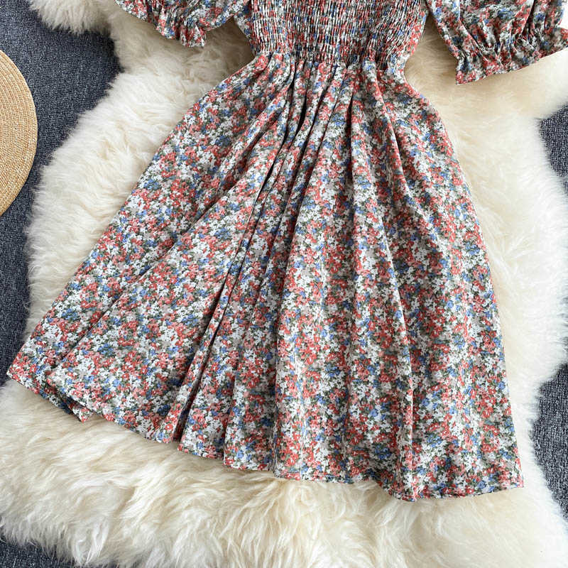 DEAT Women Printing Ruffles Pleated Dress Square Collar Short Sleeve Arrivals Lady Sexy Fashion Spring Summer 11D572 210709