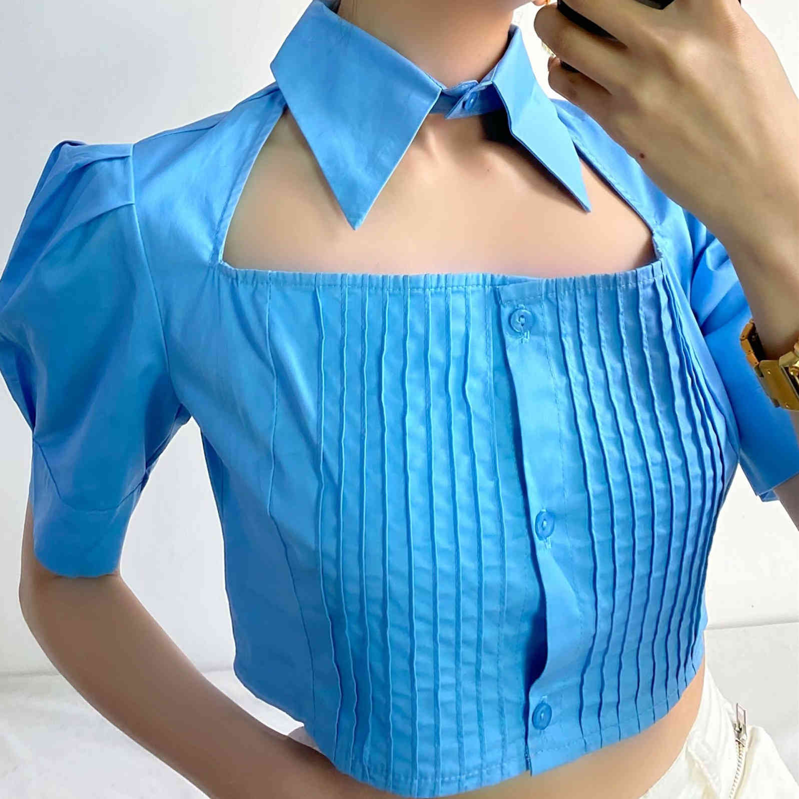 Women Fashion Solid Single Breasted Cotton Crop Top Turn-Down Collar Elegant Pleated Short Shirt Summer Short Sleeve Outwear 210521