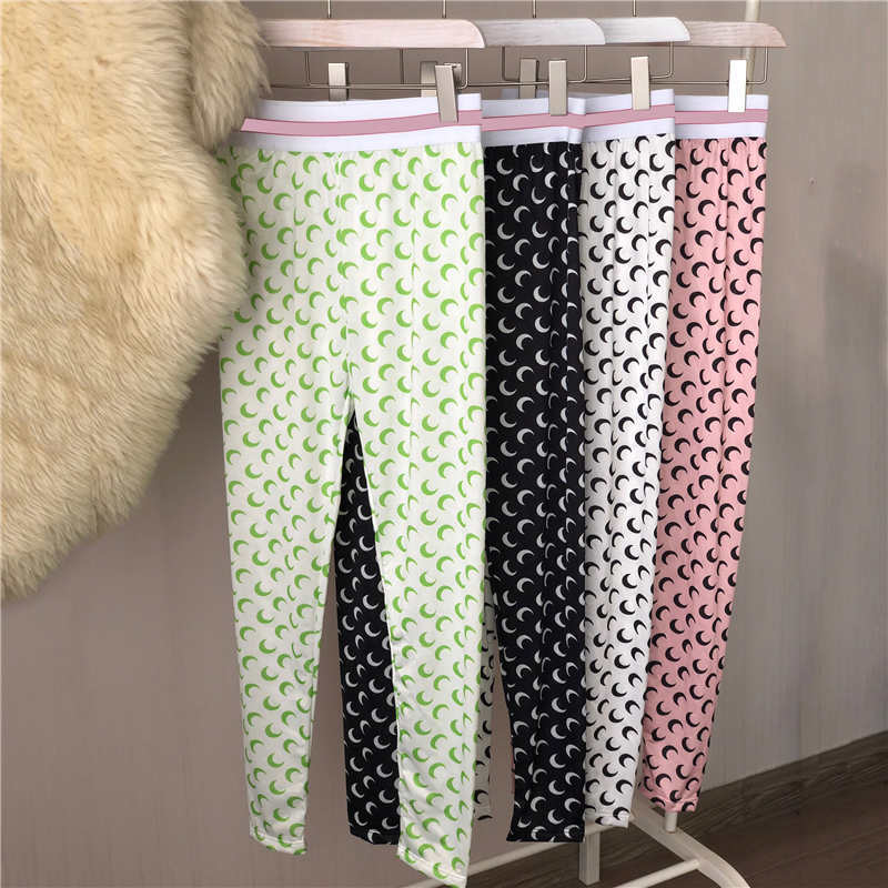Fashion Half Moon Yoga Leggings Pants For Women High Quality Elastic Waist Ladies Tights Casual Breathable Fitness Long Pant, Green
Fashion Half Moon Yoga Leggings Pants For Women High Quality Elastic Waist Ladies Tights Casual Breathable Fitness Long Pant, Green