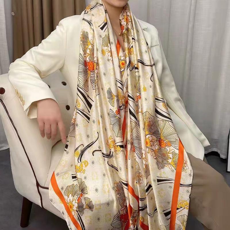 Scarves Luxury Scarf Women Flower Satin Silk Feeling Long Hair Wrapping Foulard Shawl Big Size Head Bandana Hijab Handkerchief
Scarves Luxury Scarf Women Flower Satin Silk Feeling Long Hair Wrapping Foulard Shawl Big Size Head Bandana Hijab Handkerchief
