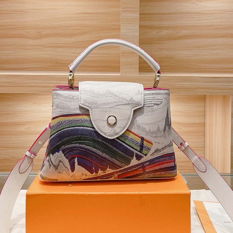 Designer Women Iv Capucines Crossbody Bag Paris Brand Cowhide Genuine Leather Tote Shoulder Handbags Woman Painted Shopping Totes Handbag Luxurys Designers Bags, 03
Designer Women Iv Capucines Crossbody Bag Paris Brand Cowhide Genuine Leather Tote Shoulder Handbags Woman Painted Shopping Totes Handbag Luxurys Designers Bags, 03