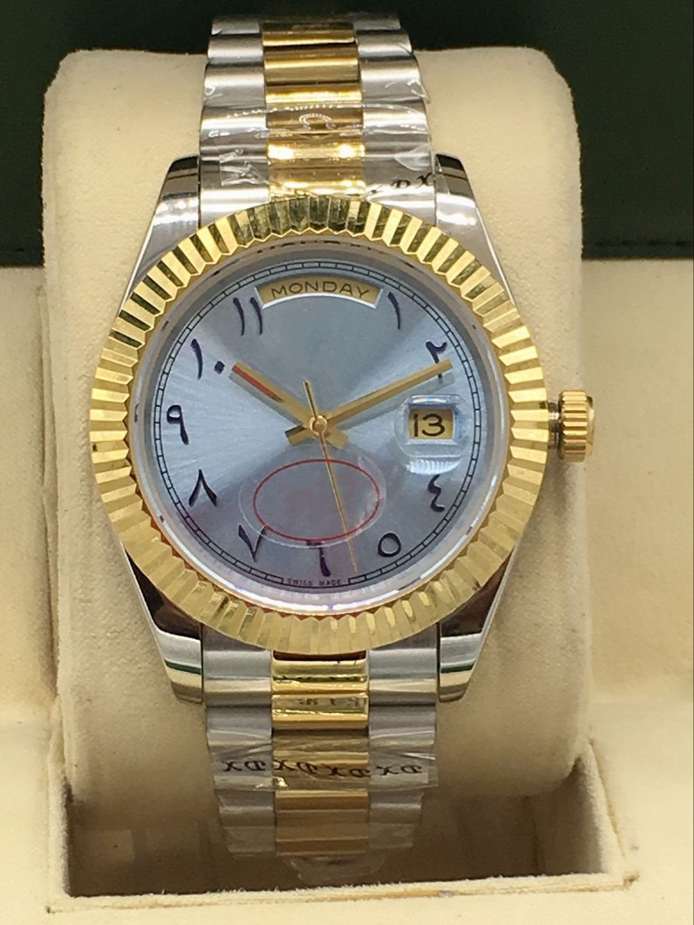 Newest Style Arabic Dial Day Date Mens Watches Automatic Movement 2813 41MM Men's Mechanical Watches Silver Gold Stainless Steel Men Wristwatches Male Wristwatch, Waterproof
Newest Style Arabic Dial Day Date Mens Watches Automatic Movement 2813 41MM Men's Mechanical Watches Silver Gold Stainless Steel Men Wristwatches Male Wristwatch, Waterproof