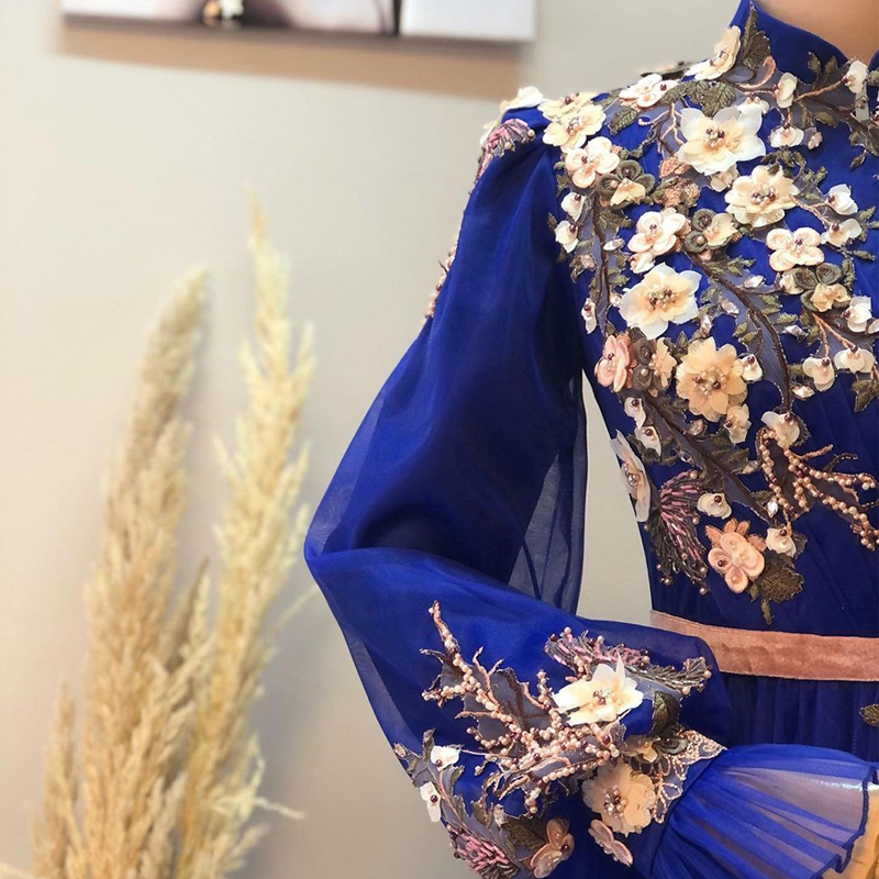 Royal Blue Muslim Evening Dresses 2022 Beaded Appliques Ruched Formal Gown High Collar Full Sleeve Arabic Dubai Special Occasion Party Wears