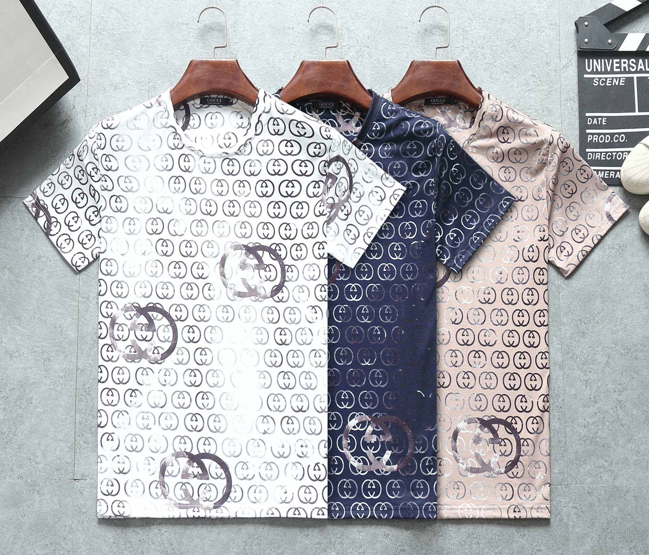 20SS Men's Women's Summer Street T-shirt Fashion Designer Letter Print Short Sleeve Casual Pure Color T-shirt T-shirt, Customize
20SS Men's Women's Summer Street T-shirt Fashion Designer Letter Print Short Sleeve Casual Pure Color T-shirt T-shirt, Customize