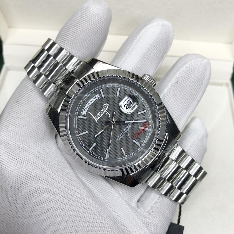 Wristwatches Grey Dial Roman Numerals U1 Luxury Day-date Watch Quality 40mm Sapphire Glass Automatic Sweeping
Wristwatches Grey Dial Roman Numerals U1 Luxury Day-date Watch Quality 40mm Sapphire Glass Automatic Sweeping