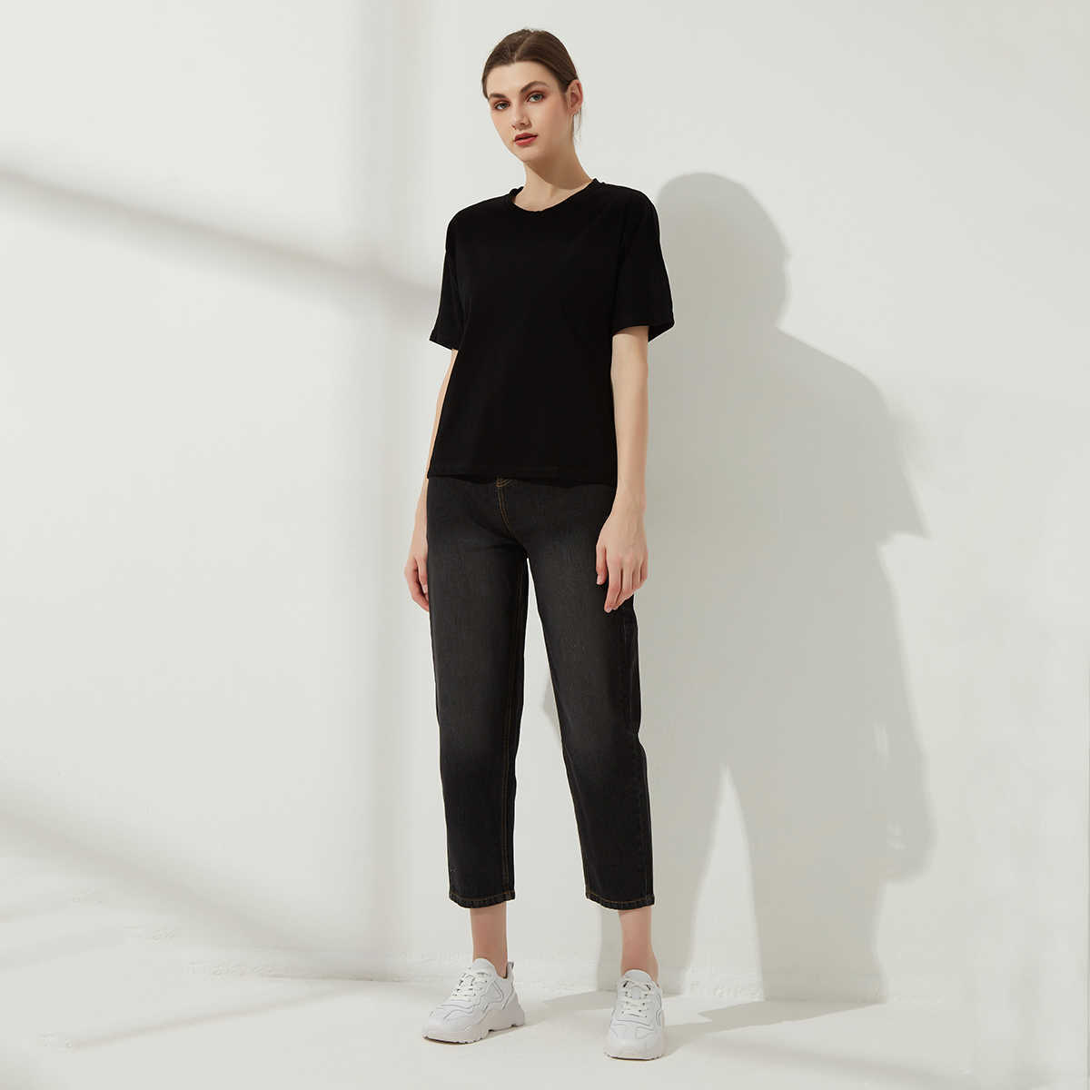 Wixra Stylish Denim Pants Female High Waist Jeans With Fur BF Casual Button Trousers Womens Streetwear Autumn Winter 210922