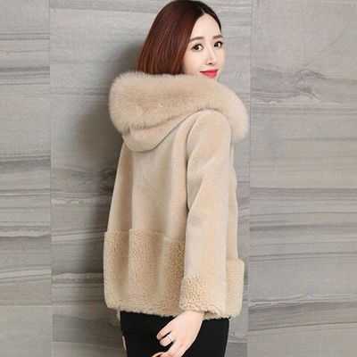Winter Lamb Fur Coat Women Short Jacket Warm Soft Zipper Faux Hair Hooded Collar Fashion Female Plush Overcoat Outwear 211019