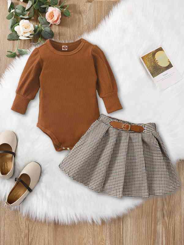 Baby Puff Sleeve Bodysuit & Houndstooth Print Buckle Pleated Skirt SHE