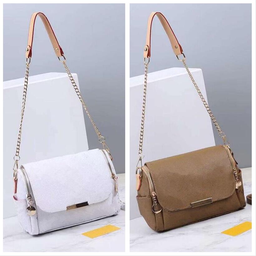 2022 classic bag temperament counter high-quality messenger portable picture and mother retro fashion shopping inside 25
2022 classic bag temperament counter high-quality messenger portable picture and mother retro fashion shopping inside 25