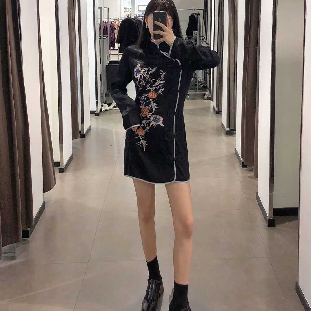 Women Embroidery Jacquard Dress Chinese Style Long Sleeves Cropped Women Dress Chic Fashion Vintage Cheongsam 210709